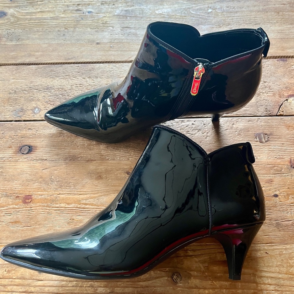 Circus by Sam Edelman Black Patent Kitten Heels Ankle Boots Booties 8.5